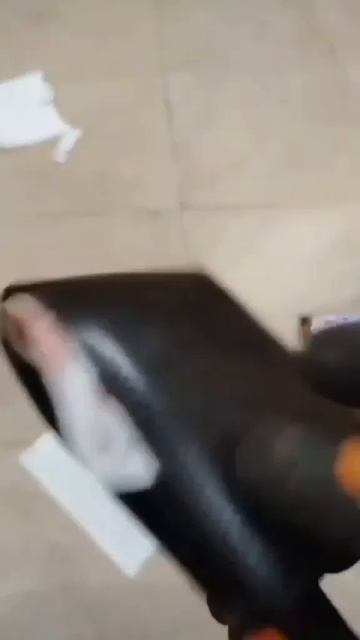 не берите вещи на улице