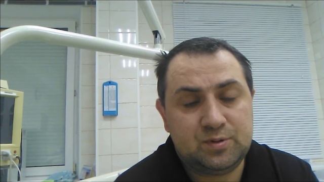 Имплант или зубной мостик. Что лучше выбрать? Имплантация зубов. Мост зубной.