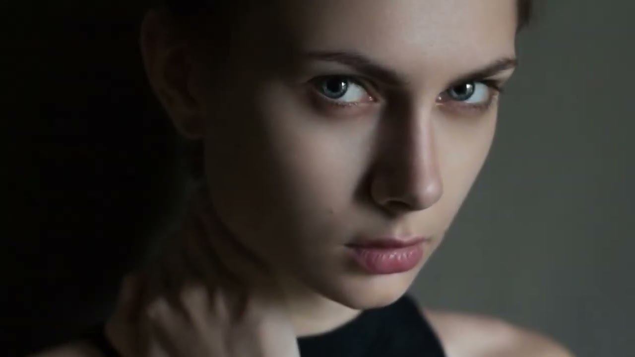 Pinguini Tattici Nucleari - Pastello Bianco смотреть онлайн