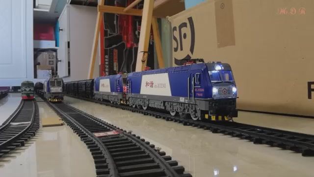 Модели грузовых и пассажирских поездов смотреть онлайн