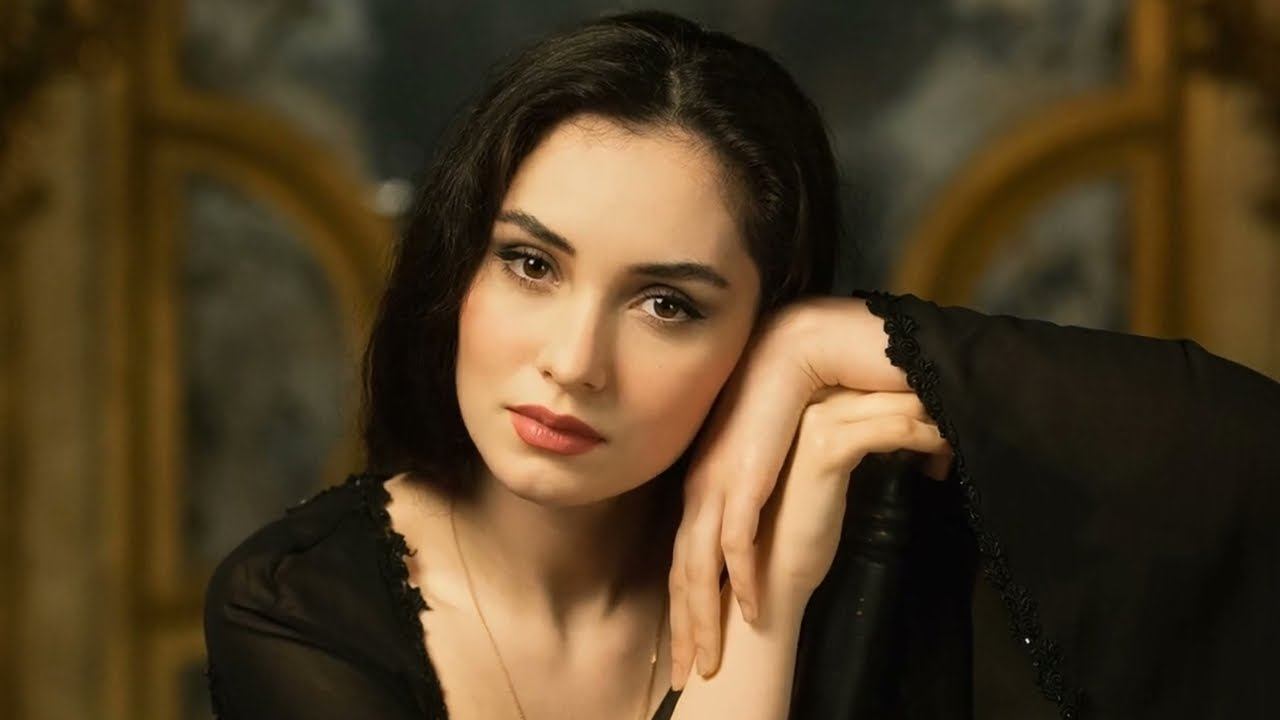 Sofia Avramidou - My eyelid смотреть онлайн