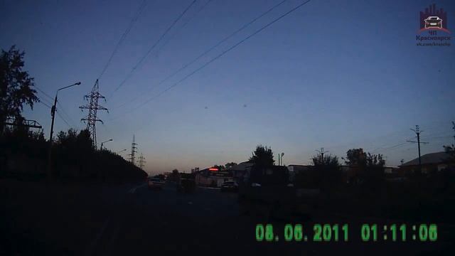 Пьяный жирный друг полковника МВД угрожал пистолетом смотреть онлайн