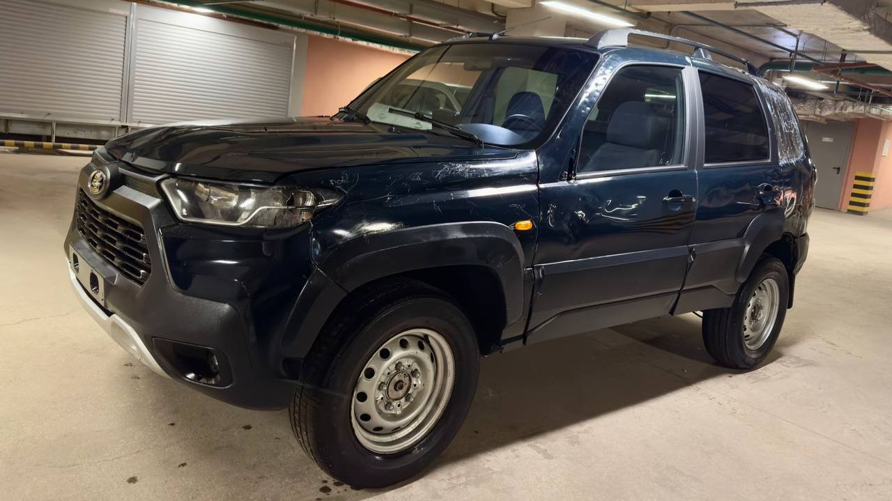 Lada Niva Travel; 1.7 МT; 2024; Зеленый смотреть онлайн