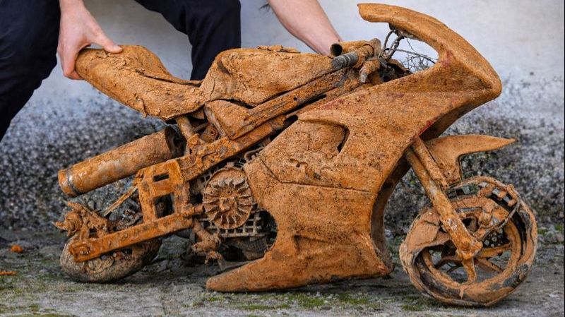 Реставрация Заброшенного Мини-байка смотреть онлайн