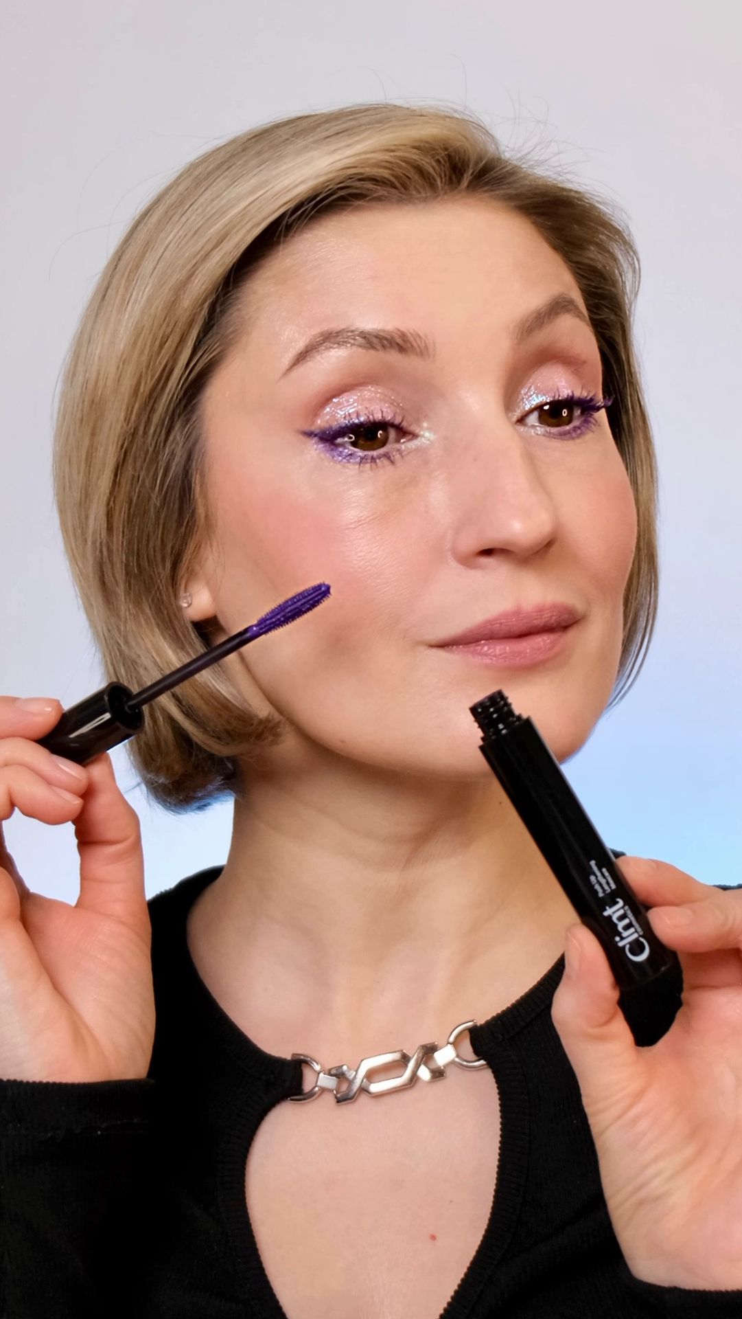 Сияющий макияж 💜 смотреть онлайн