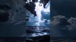 Она привыкла жить одна