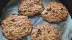 Овсяное печенье невероятно вкусно и полезно.