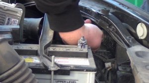 Замена лампы передних поворотников на Toyota RAV4: пошаговое руководство