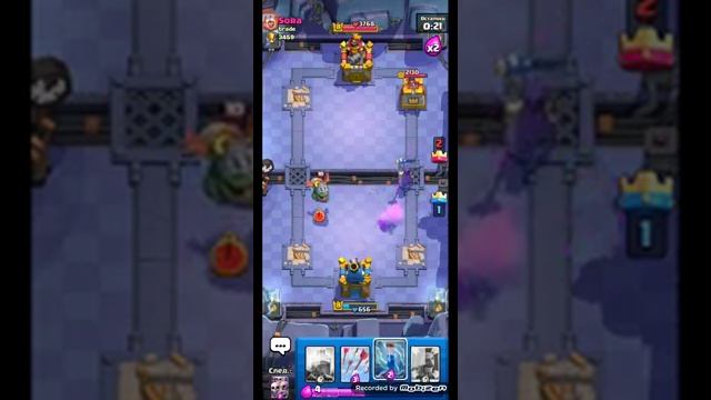 Komputersem играет в Clash Royale [get.gt] смотреть онлайн