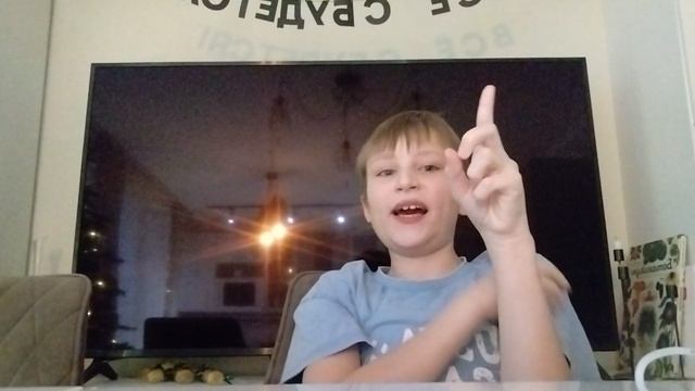 Обзор посылки с озона Американские доллары и Подарок от курьера Пицца смотреть онлайн