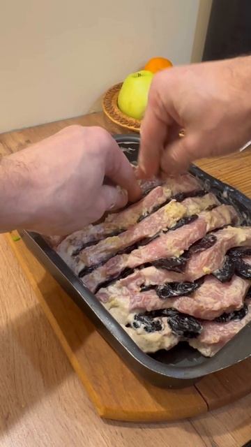 Та самая волшебная нотка))) Свинина томленая с черносливом #праздничныйстол #рецепты #новыйгод #едим