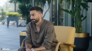 Интервью с Ханде Эрчел - Что скрывает её улыбка? 😊🎙️