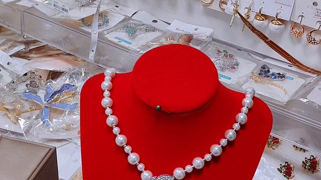 Блестящие идеи: стильная ювелирная бижутерия для каждого случая! Заказ ватсап или Max +79083191849 смотреть онлайн