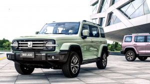 TANK 300 CITY EDITION