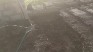 29сентября -2 октября 2025г. залила цоколь,убрала полы и лишний грунт.