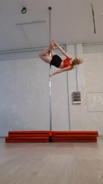 Связка от 24.12.2025 (из серии "ПОТОМУ ЧТО МОГУ!..")