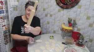 ЗАГЛЯНУЛА🫣 к" ВНУЧКУ" ой 🤦,у него одни хейторы 🫢💯. ОТВЕТ ВОЛОГЖАНКЕ,( на ее вопрос).