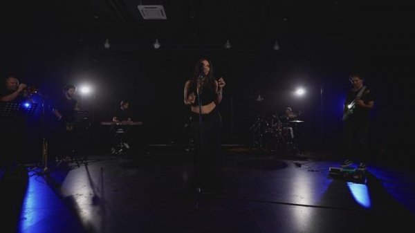 “Black Eyes” by Telliodora | Live From Fly Sound