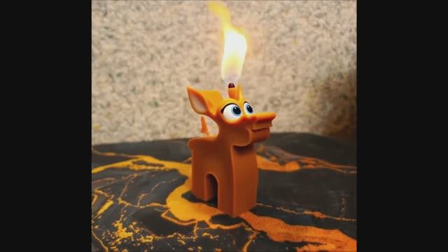 Ожившие свечи.  Оживляли картинки с помощью ИИ