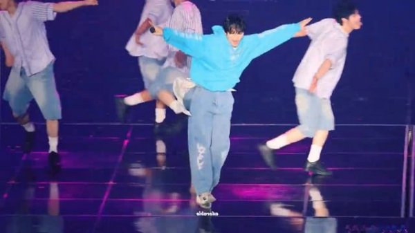 LEE KNOW (STRAY KIDS) - YOUTH DANCE MIRRORED