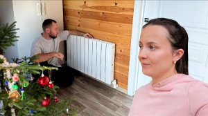 ТАК ХОРОШО ЕЩЕ НЕ БЫЛО. ДОМ НЕ УЗНАТЬ. ПОСТАВИЛИ РАДИАТОРЫ, ПРОВЕЛИ ТРУБЫ. ЖИЗНЬ В ДЕРЕВНЕ