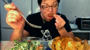 СОЖРУ ИЛИ НЕ СОЖРУ😉/ЦЕЛАЯ КУРИЦА И ВСЯ МОЯ😉/МУКБАНГ