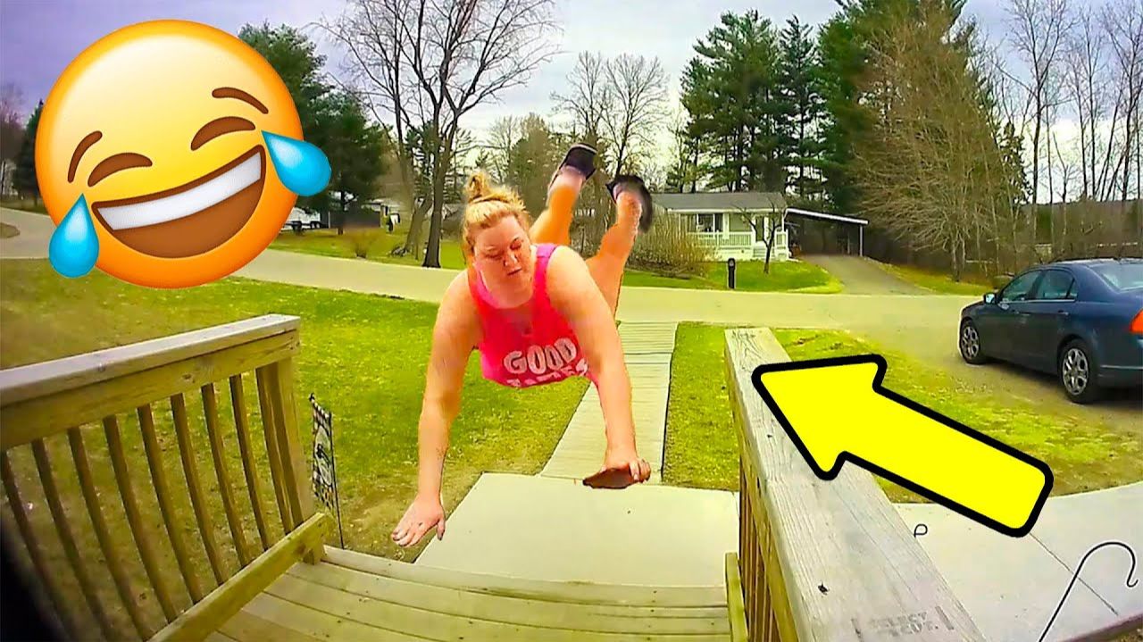 Приколы с котами! С ОЗВУЧКОЙ! Смешные коты! САМЫЕ СМЕШНЫЕ ЖИВОТНЫЕ! Засмеялся проиграл! смотреть онлайн