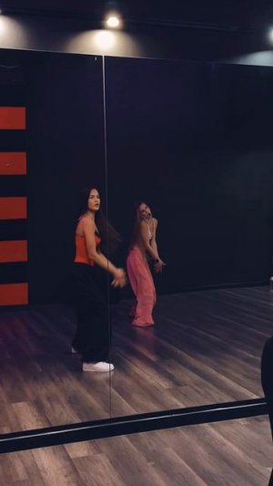 Без лаж не обошлось, кончено, но я все равно решила выложить как есть)