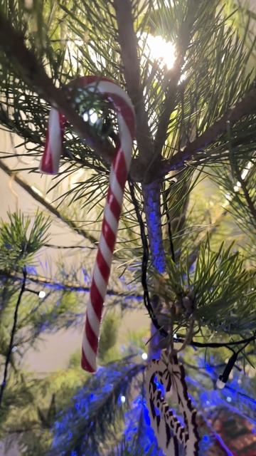 С Новым годом! смотреть онлайн