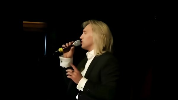 Пётр Елфимов - Eyes That Never Lie (VIII International musical TV festival «Amberstar», 2009 г.)