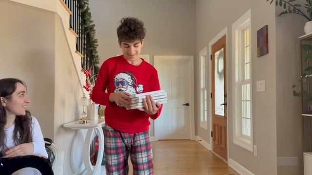 Рождество. ПЕРЕВОД. Арнак смотреть онлайн