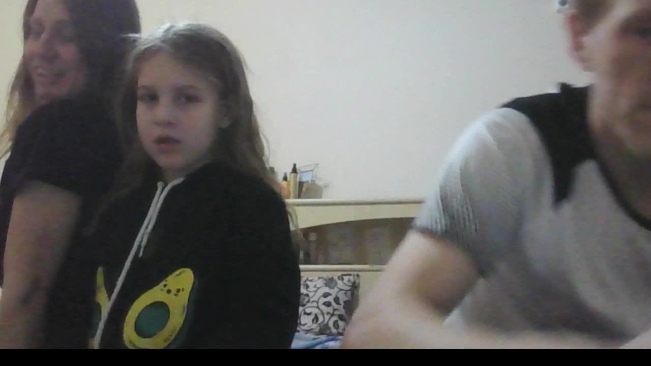 делаем маме прическу смотреть онлайн