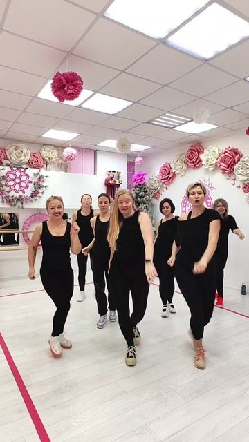 Замужем 😍❤️🔥🔥🔥 / движ112
#движ112  #танцую #dance #аннаНемченко #попробуйПовтори