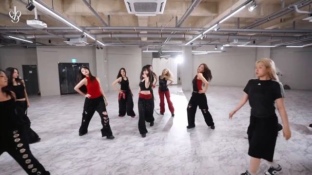 IVE - XOXZ DANCE MIRRORED