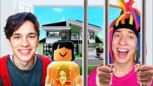 КИТАЙКА И ПОБЕГ ИЗ ДОМА ХОЛИ БАМА В ROBLOX!