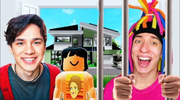 КИТАЙКА И ПОБЕГ ИЗ ДОМА ХОЛИ БАМА В ROBLOX!