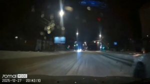 Хорошо, хоть машин мало было и обошлось без ДТП