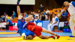 В Таджикистане впервые проходит Кубок Нового Года по боевому самбо