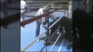 💥 Молодой Тайсон уничтожает спарринг партнера