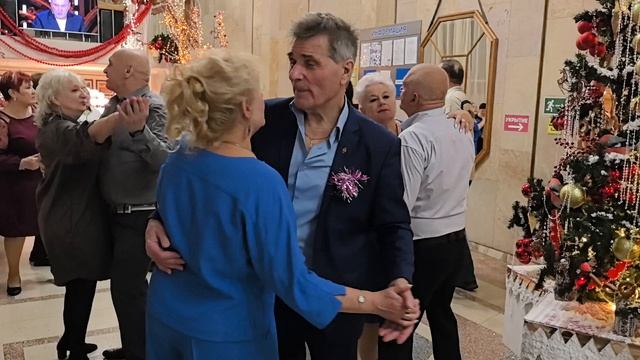 Я смотрю в твои глаза... 27.12.25... смотреть онлайн