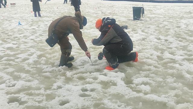 Основной водоём. Форель на резину. смотреть онлайн
