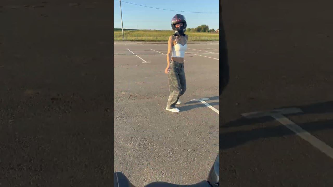 Девушка и байк #bikergirl #biker #bikelife2025 #bikelife #bikers #motivation#youtube#anime #rider