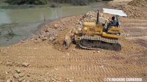 Incredible NEW Combine Filling Land Step by Step Mitsubishi Pushing & DumpTruck5T Unloading Stone