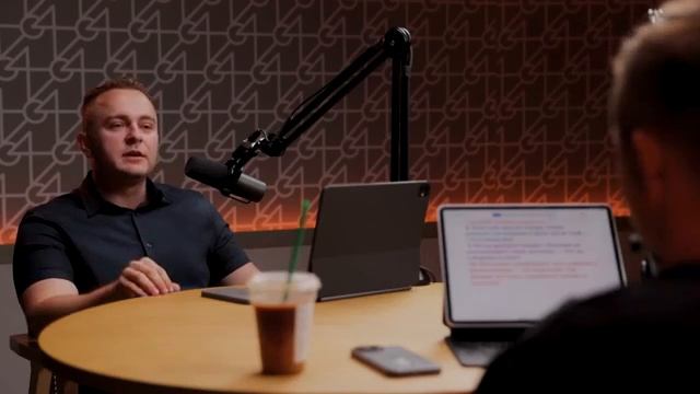 И взывали они друг ко другу и говорили: Свят, Свят, Свят Господь Саваоф! вся земля полна славы Его! смотреть онлайн