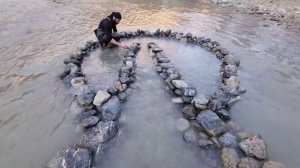 Необычная Рыбалка на реке / Поймал 100 кг рыбы !