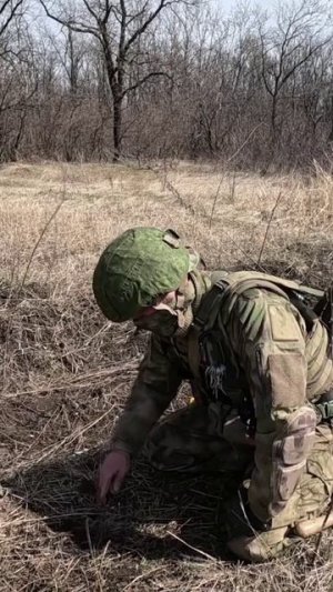 Известен не один случай в практике, когда обученные саперы подрывались. Батальон им.Карбышева.