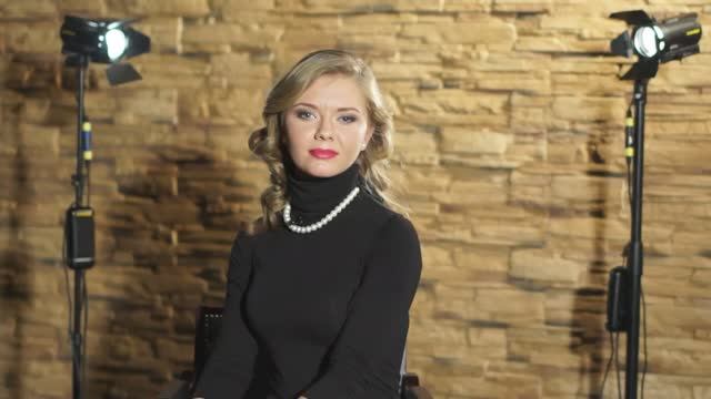 Девушка-мечта программиста 1С (исторический ролик 2014 года) смотреть онлайн