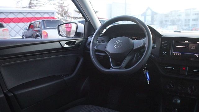 Volkswagen Polo белый смотреть онлайн