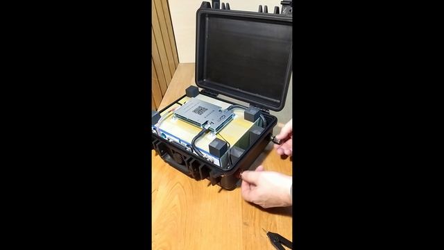 LiFePO4 аккумулятор 12В 105Ач в прямоугольном кейсе IP67