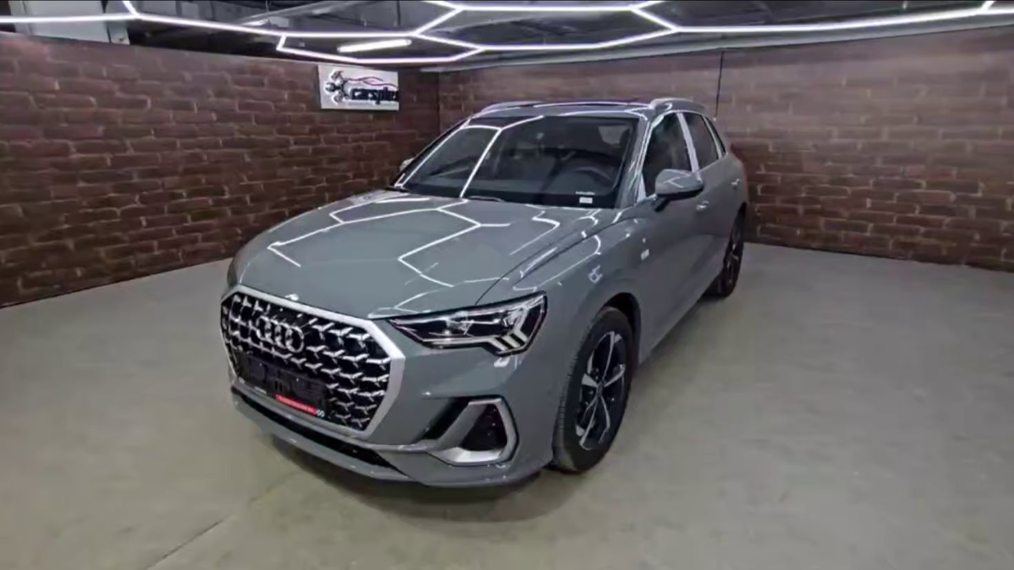 В наличии 🚘Audi Q3 35 TFSI смотреть онлайн